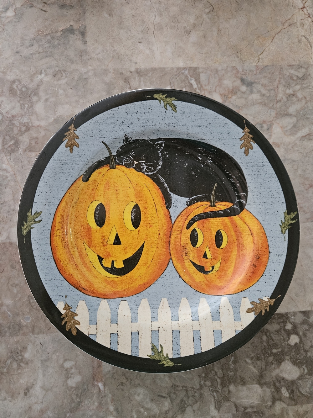 Festive Halloween Wall Plate with Orange Pumpkins & Black Cat